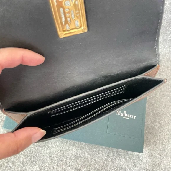NWT $495 Mulberry Sadie Logo Plaque Flap Wallet Brown